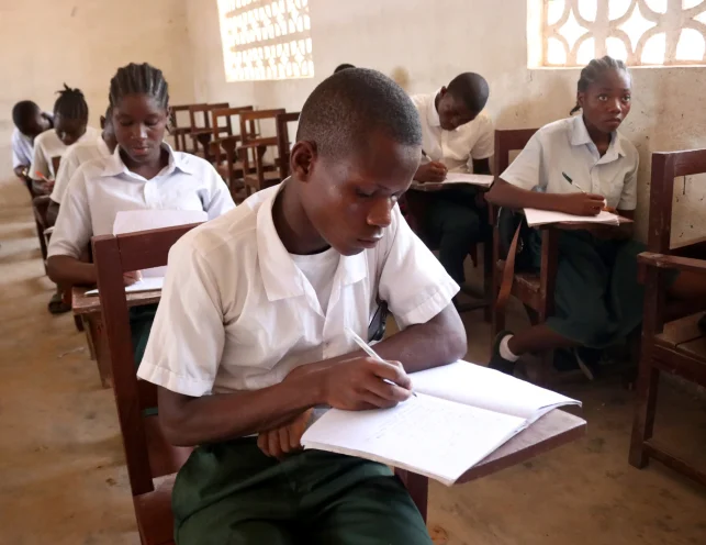 WHY WE MAKE A DIFFERENCE WHY WE MAKE A DIFFERENCE